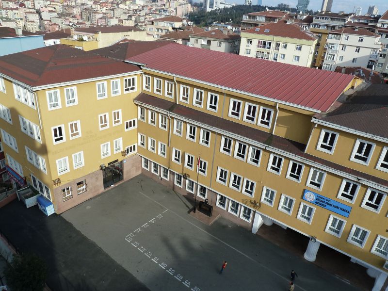 Gülbağ Selim Sırrı Tarcan İlkokulu 