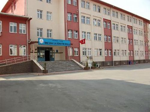 İbni Sina Ortaokulu 