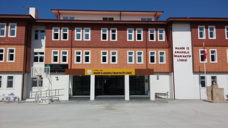 Tuzla Mahir İz Anadolu İmam Hatip Lisesi 