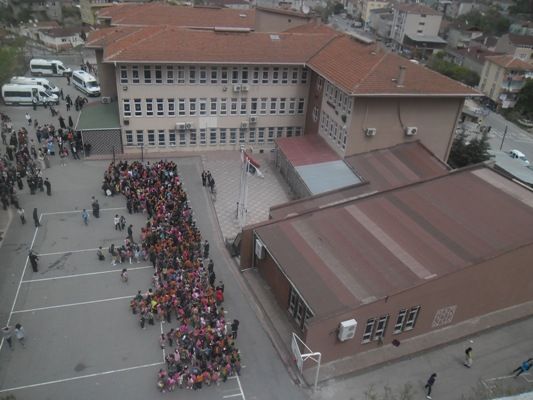 Çayırönü Ortaokulu 