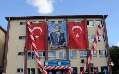 Ahmet Kılıçarslan Ortaokulu 