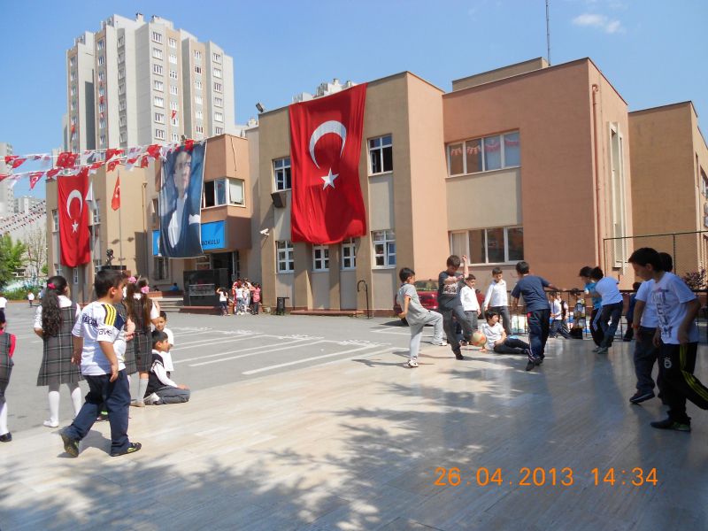 Bilge Soyak Ortaokulu 