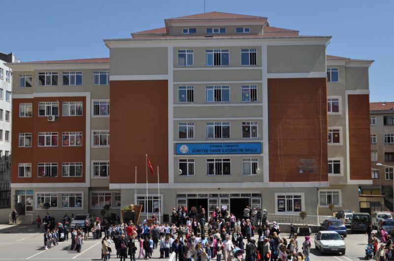 Zübeyde Hanım Ortaokulu 