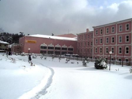 Validebağ Mesleki Ve Teknik Anadolu Lisesi 