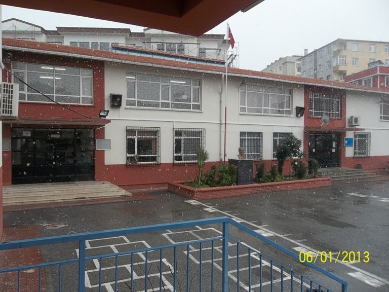 Dilaver Cebeci İlkokulu 