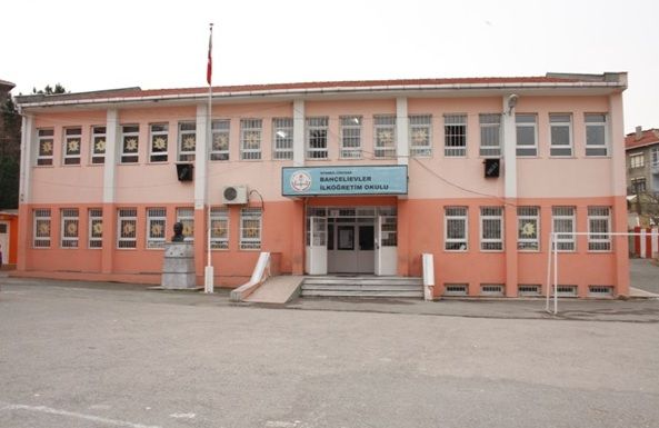 Bahçelievler Ortaokulu 