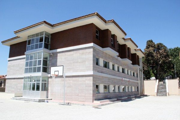 Mehmetçik Ortaokulu 