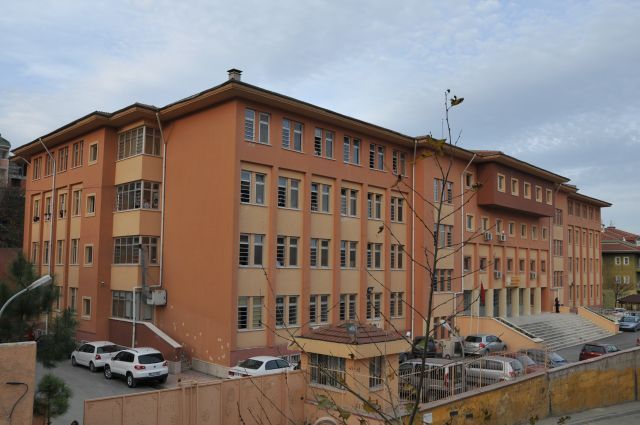 Üsküdar İmkb Mesleki Ve Teknik Anadolu Lisesi 