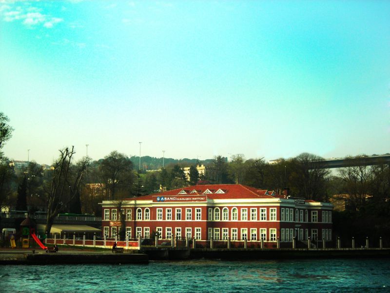 İstanbul Beylerbeyi Sabancı Olgunlaşma Enstitüsü 