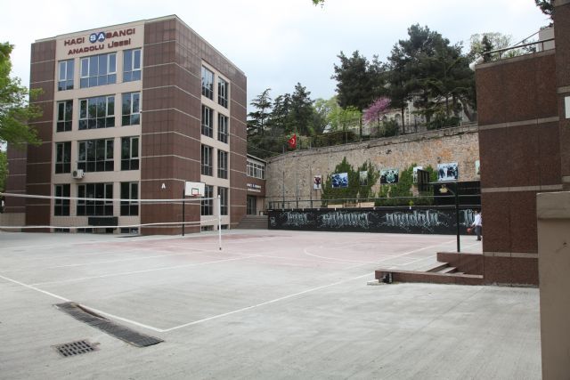 Hacı Sabancı Anadolu Lisesi 