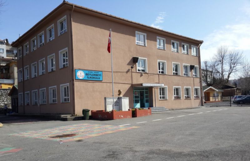Beylerbeyi İlkokulu 